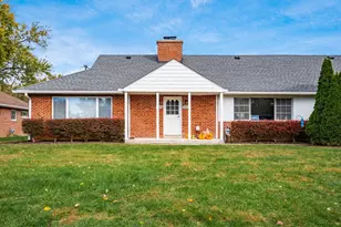 1842 Ridgecliff Rd, Upper Arlington, OH 43221 - Photo 2