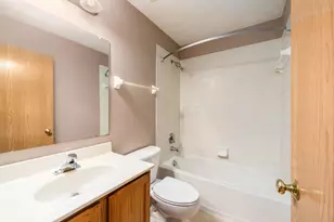 645 Thatch St, Reynoldsburg, OH 43068 - Photo 16