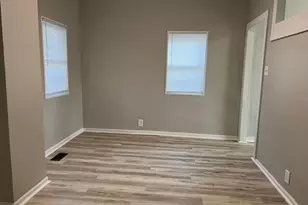 2324 Ridgeway Ave, Columbus, OH 43219 - Photo 4