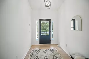 4256 Landhigh Lakes Dr, Powell, OH 43065 - Photo 4