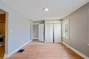 1657 Sullivant Ave, Columbus, OH 43223 - Photo 12