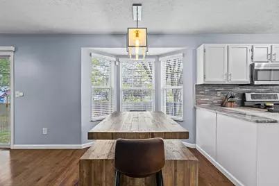 2424 Mills Fall Drive, Hilliard, OH 43026 - Photo 10