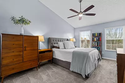 2424 Mills Fall Drive, Hilliard, OH 43026 - Photo 16