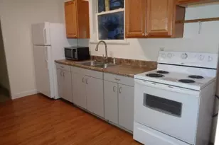 423 S Hague Ave, Columbus, OH 43204 - Photo 8