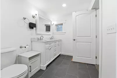 905 McAllister Avenue #903, Columbus, OH 43205 - Photo 10