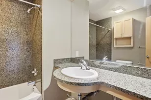 196 S Grant Ave S, Columbus, OH 43215 - Photo 20