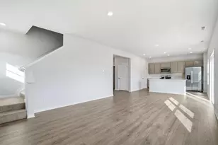 388 Garnet Rnch Dr, Delaware, OH 43015 - Photo 8