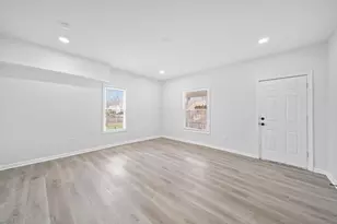 2841 E 10th Ave, Columbus, OH 43219 - Photo 30