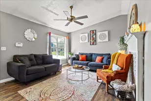 28 Lloyd Dr, North Lewisburg, OH 43060 - Photo 4