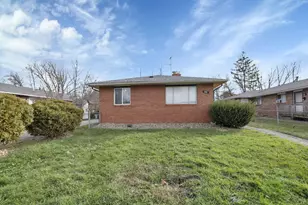 1666-1668 Carstare Dr, Columbus, OH 43227 - Photo 8