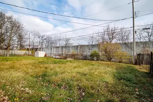 5548 Roche Dr, Columbus, OH 43229 - Photo 26