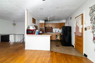 5548 Roche Dr, Columbus, OH 43229 - Photo 6