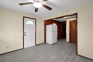 420 Faye Ave, Circleville, OH 43113 - Photo 10