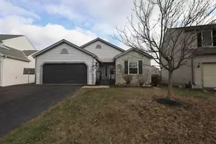 2062 Summer Banks Dr, Grove City, OH 43123 - Photo 2