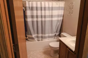 2062 Summer Banks Dr, Grove City, OH 43123 - Photo 12