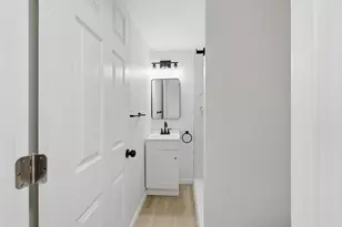 126 S Oakley Ave, Columbus, OH 43204 - Photo 12