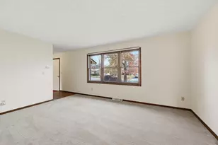 2727 Patrick Ave, Columbus, OH 43231 - Photo 6