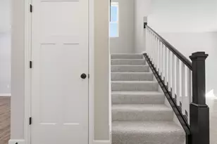 304 Cherry Hills Rd, Commercial Point, OH 43116 - Photo 8