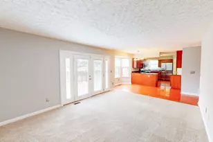 5854 Haddingtonshire Ln, Dublin, OH 43016 - Photo 6