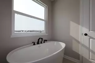 320 River Birch Dr, Galena, OH 43021 - Photo 16