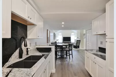 2579 Trotterslane Drive, Columbus, OH 43235 - Photo 12