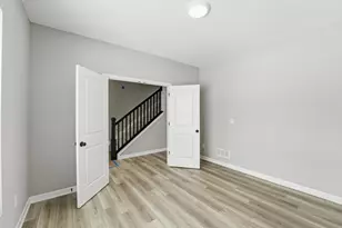 4561 Burgstaller Ct, Grove City, OH 43123 - Photo 6