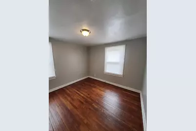 1047-1049 East 21st Avenue, Columbus, OH 43211 - Photo 8