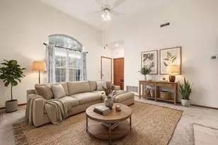 7647 Redman Ln, Reynoldsburg, OH 43068 - Photo 4