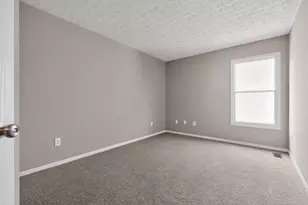 1175 Onaway Ct, Columbus, OH 43228 - Photo 8