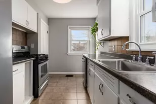 148 Deland Ave, Columbus, OH 43214 - Photo 12