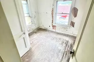 2230 Cleveland Ave, Columbus, OH 43211 - Photo 12