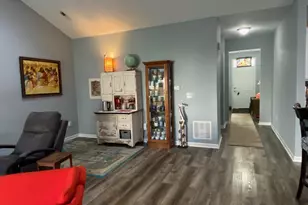 4353 Parkway Centre Dr, Grove City, OH 43123 - Photo 4