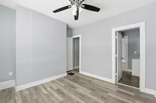 346 S Wheatland Ave, Columbus, OH 43204 - Photo 8