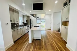 1632 Marlboro Ave, Obetz, OH 43207 - Photo 4