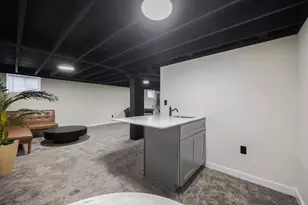 704 Hanford St, Columbus, OH 43206 - Photo 24