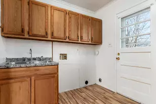 25 S 24th St, Newark, OH 43055 - Photo 12