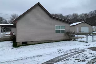 44438 Carbon Hill Buchtel Rd, Nelsonville, OH 45764 - Photo 4