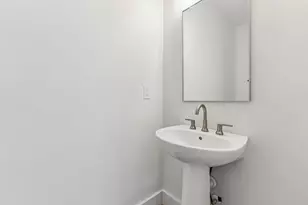 489 Lilley Ave, Columbus, OH 43205 - Photo 8