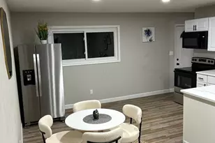 1861 Alvason Ave, Columbus, OH 43219 - Photo 8