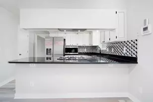 4253 Demorest Cove Ct, Grove City, OH 43123 - Photo 4