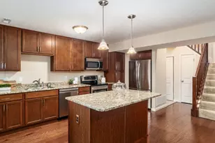 937 Governor's Cir, Lancaster, OH 43130 - Photo 16