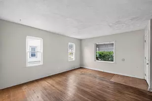 2169 Argyle Dr, Columbus, OH 43219 - Photo 8