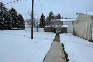 5002 S Walnut St, South Bloomfield, OH 43103 - Photo 1