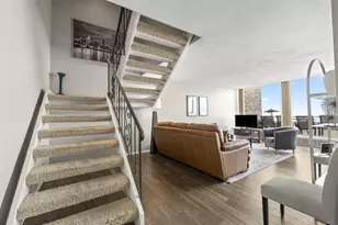 1000 Urlin Ave, Columbus, OH 43212 - Photo 10