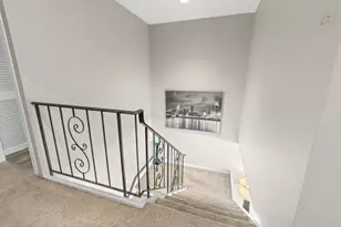 1000 Urlin Ave, Columbus, OH 43212 - Photo 22