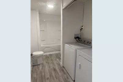 1920 Greenfield Sabina Road, Washington Court House, OH 43160 - Photo 4