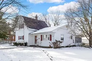 220 W Columbus St, Mount Sterling, OH 43143 - Photo 6