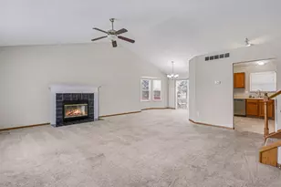 1483 Autumn Dr, Lancaster, OH 43130 - Photo 2