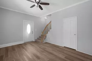 264 W High St, Mount Gilead, OH 43338 - Photo 6