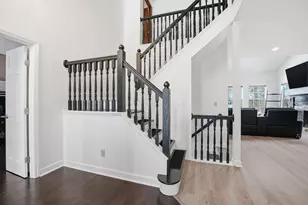 339 Aylesbury Dr S, Westerville, OH 43082 - Photo 2